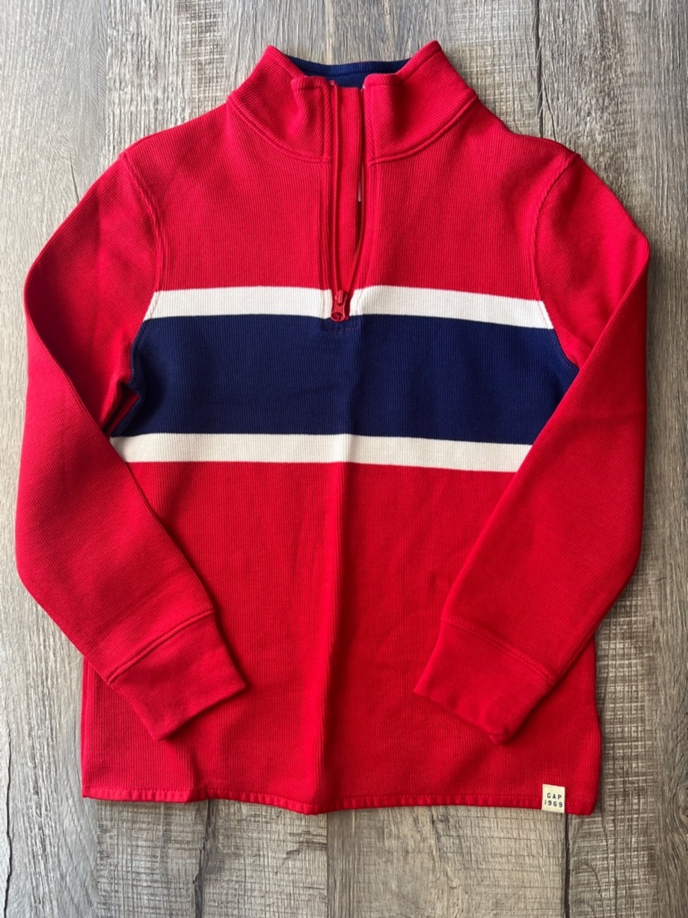 GAP NWT Red Half-Zip Sweater Red White  Blue Stripes, Boys Sz M